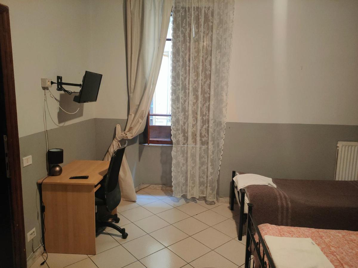 Chez Amelie Guest House Рим Стая снимка